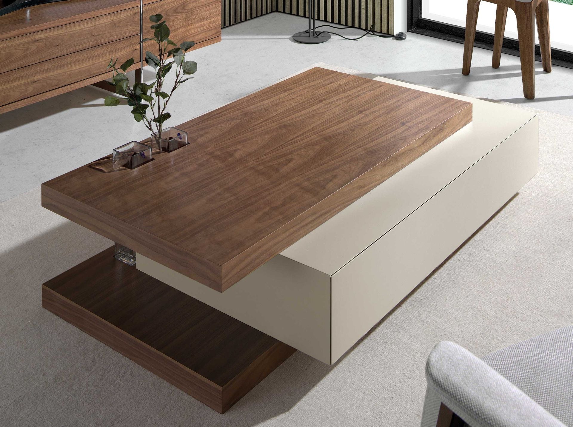 Tavolino rettangolare in legno beige e noce