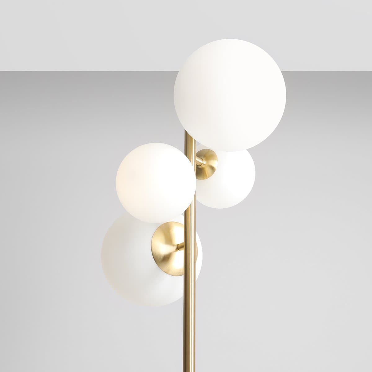 3-balia-brass-floor-male
