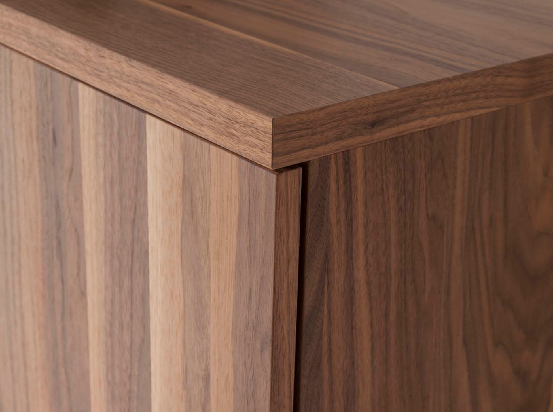 Credenza noce e acciaio cromato