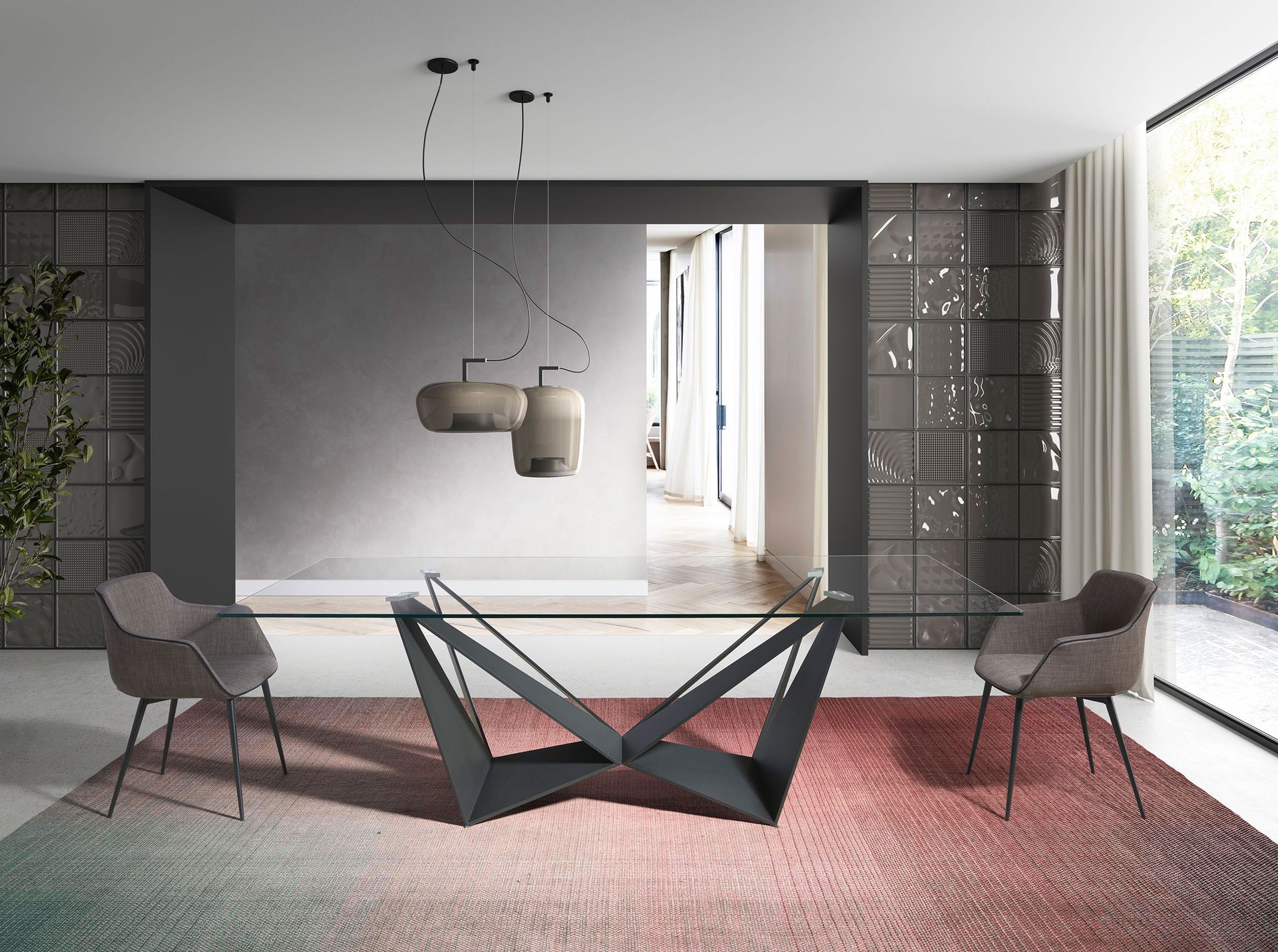 Sedia in tessuto grigio scuro