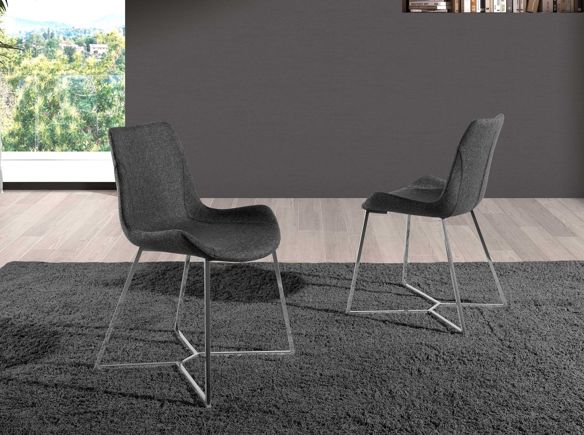 Sedia in tessuto grigio scuro
