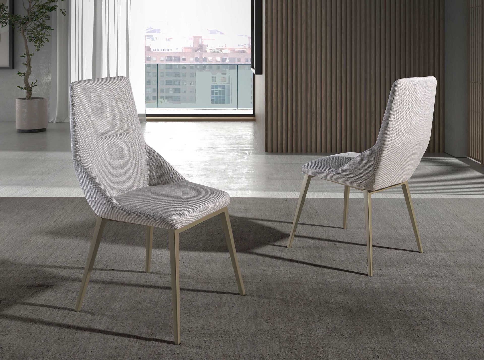 Sedia in tessuto grigio chiaro
