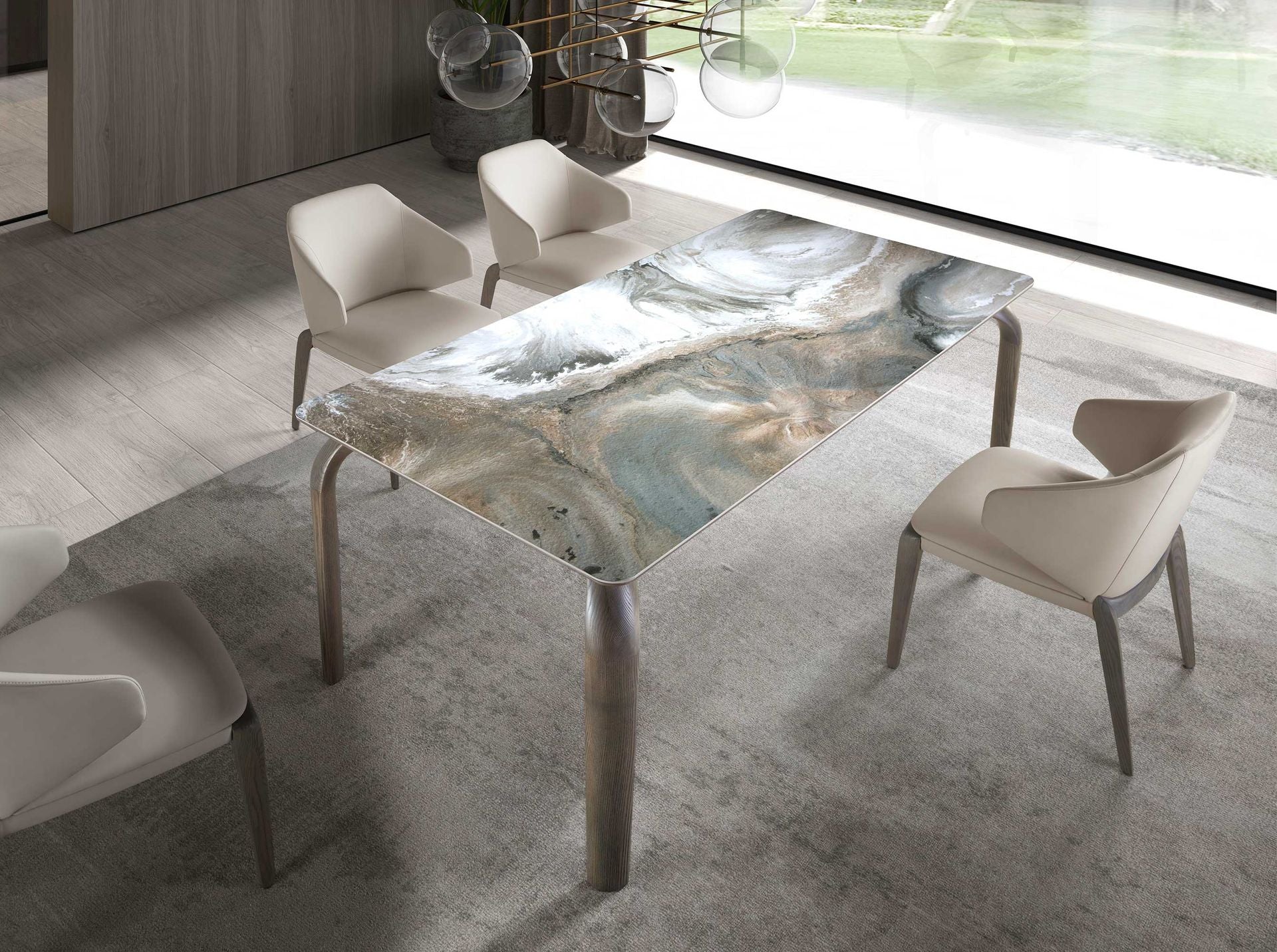 Sedia in similpelle crema