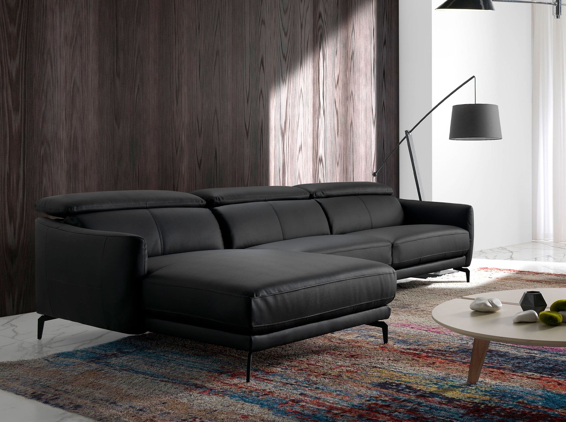 Divano chaise longue sinistro in pelle nera