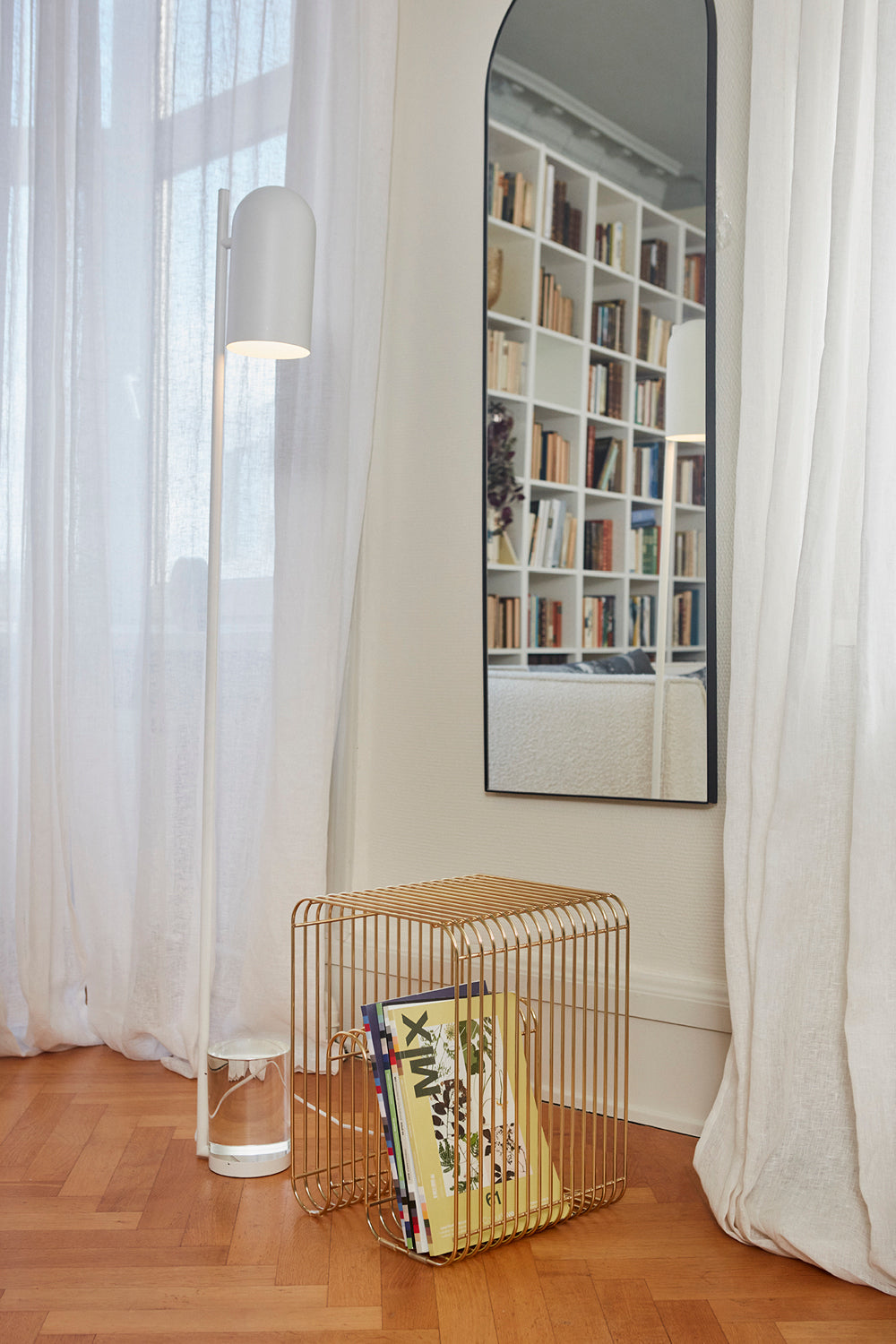 Lampada da terra LUCEO - Bianco/Trasparente - AYTM - Ø12 x A140 CM