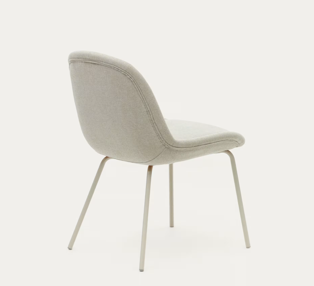 Sedia AIMIN in ciniglia beige e gambe in acciaio verniciato beige opaco FSC