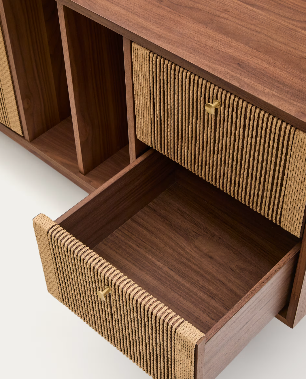 Credenza Elan 2 ante 2 cassetti impiallacciatura e legno massello noce corda 180x73cm FSC Mix Credit