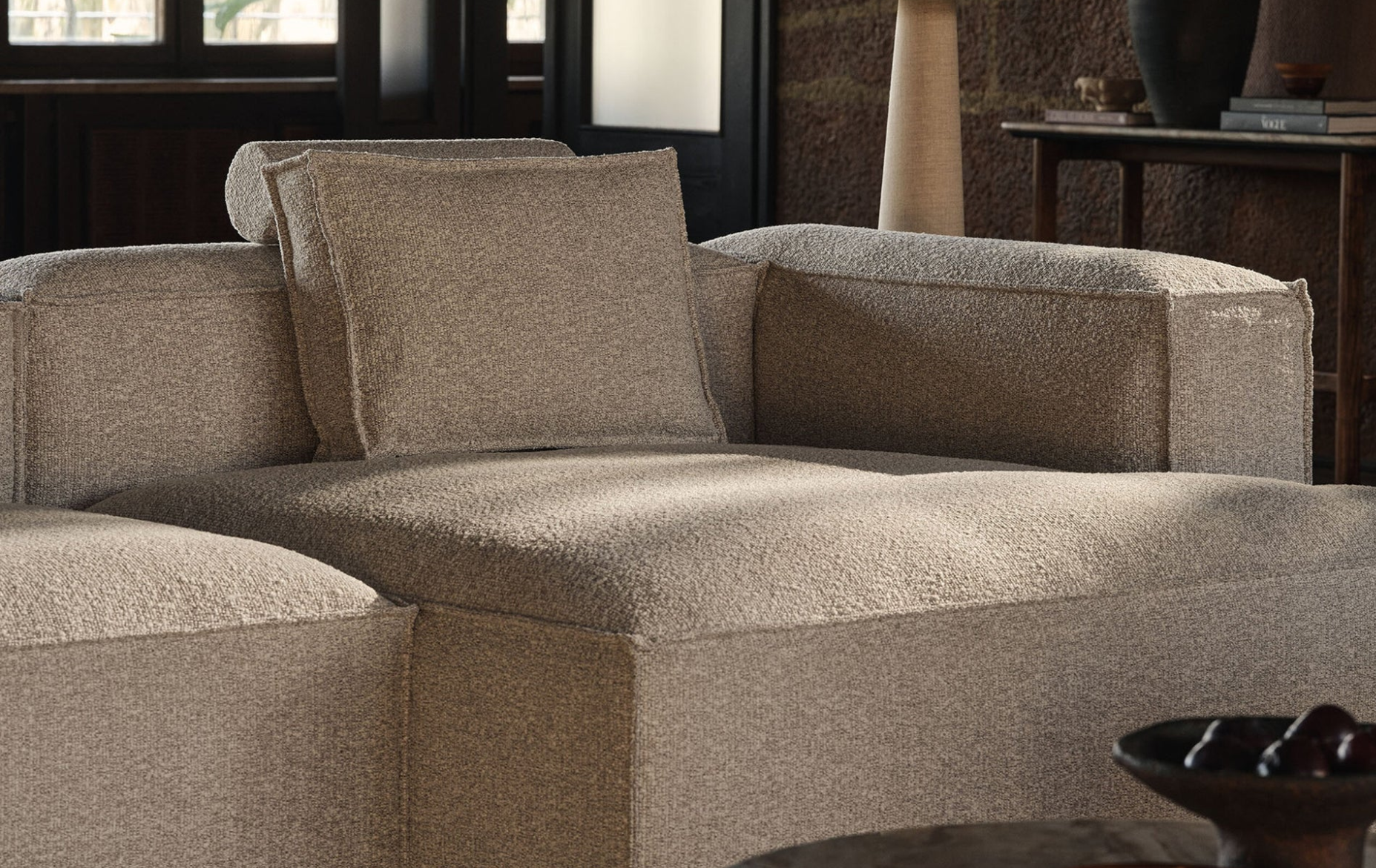 Divano NURIA 4 posti 250x110 cm - Velluto o Bouclè Beige