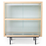 Credenza con vetro cannettato, naturale