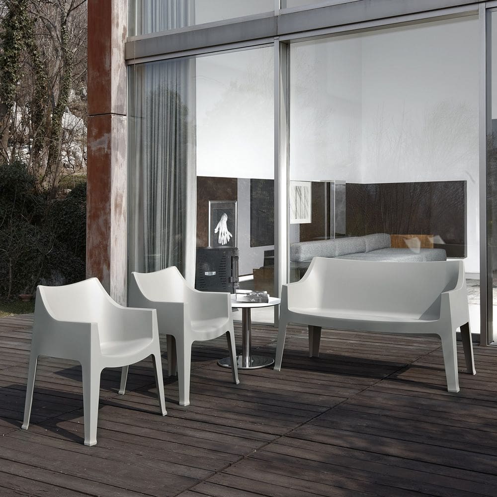 coccolona-p-2320-poltroncine-da-giardino-abbinate-al-divano