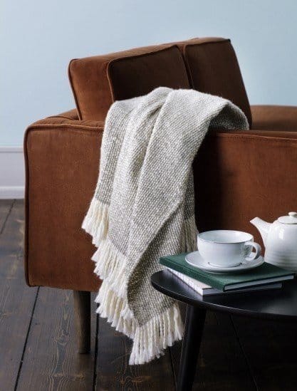sofa wind broste red caramel cafe
