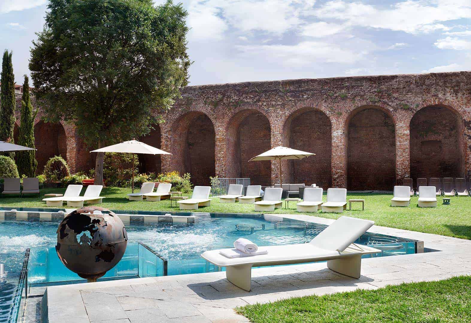 sun-lounger-ponente