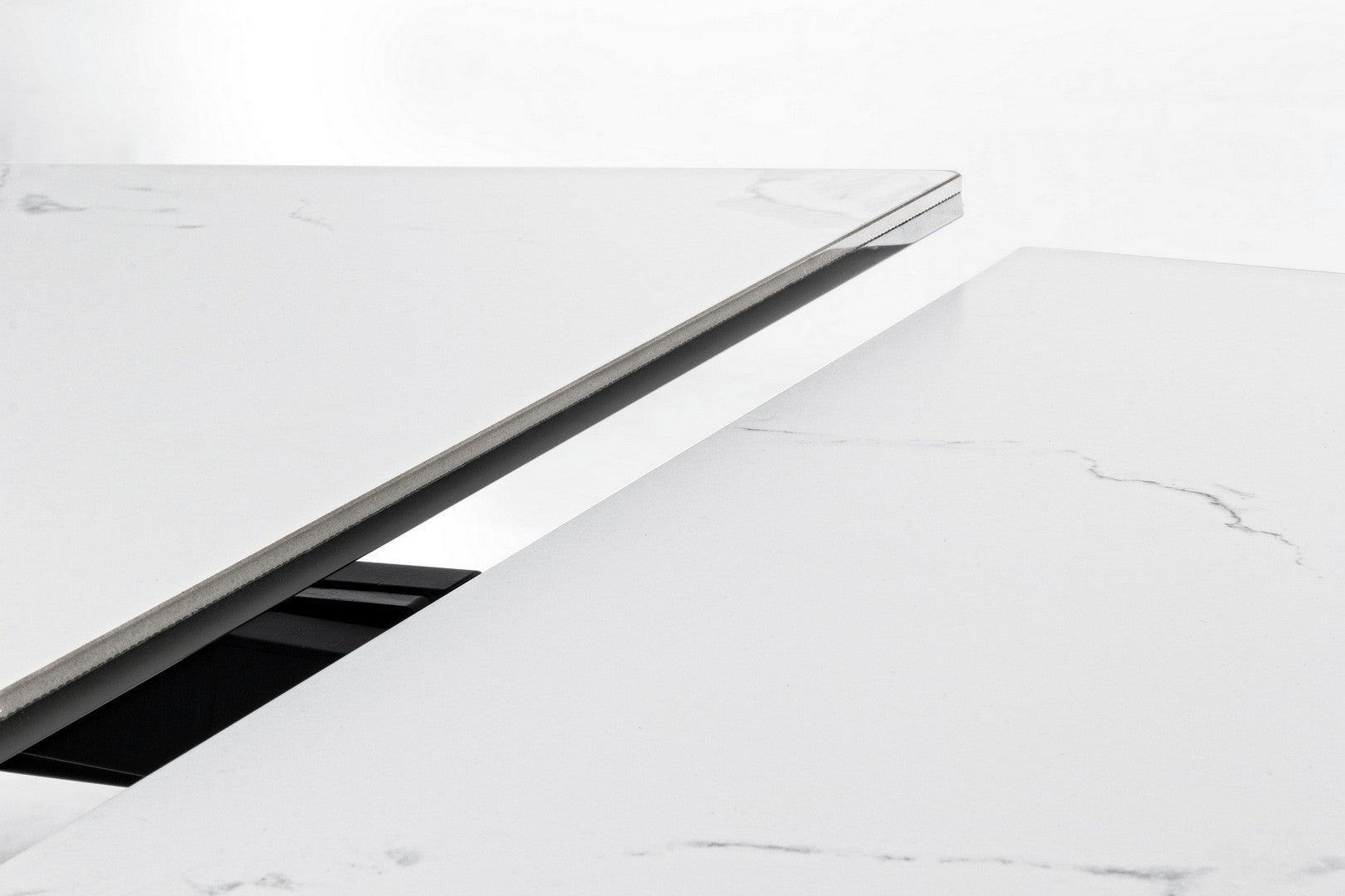 Tavolo allungabile in ceramica su vetro temperato 160-240x90 cm