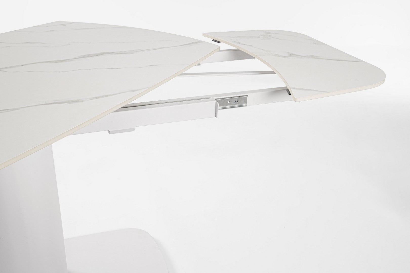Tavolo allungabile in gres porcellanato effetto marmo 140-200x80 cm