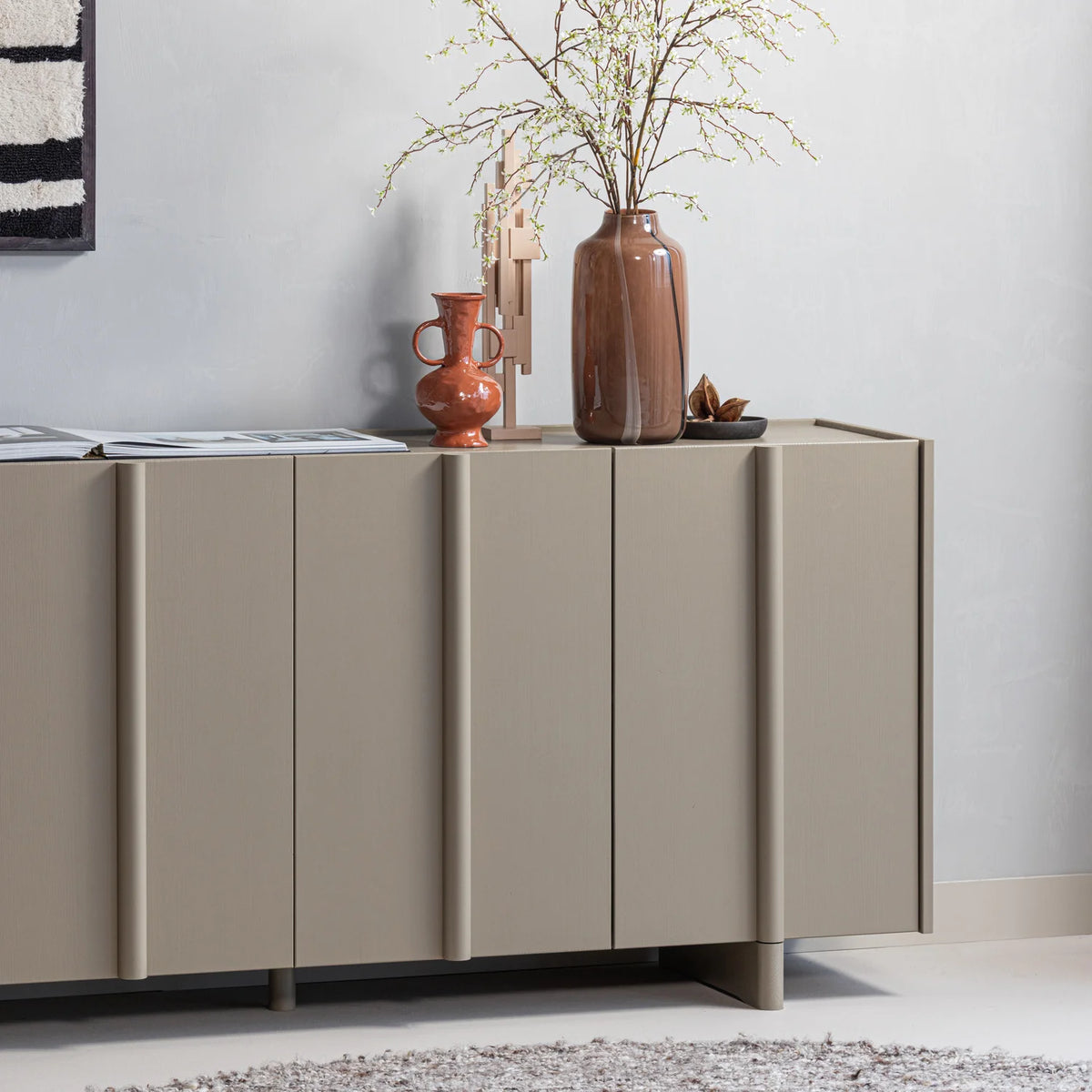 Basu credenza pino spazzolato fango
