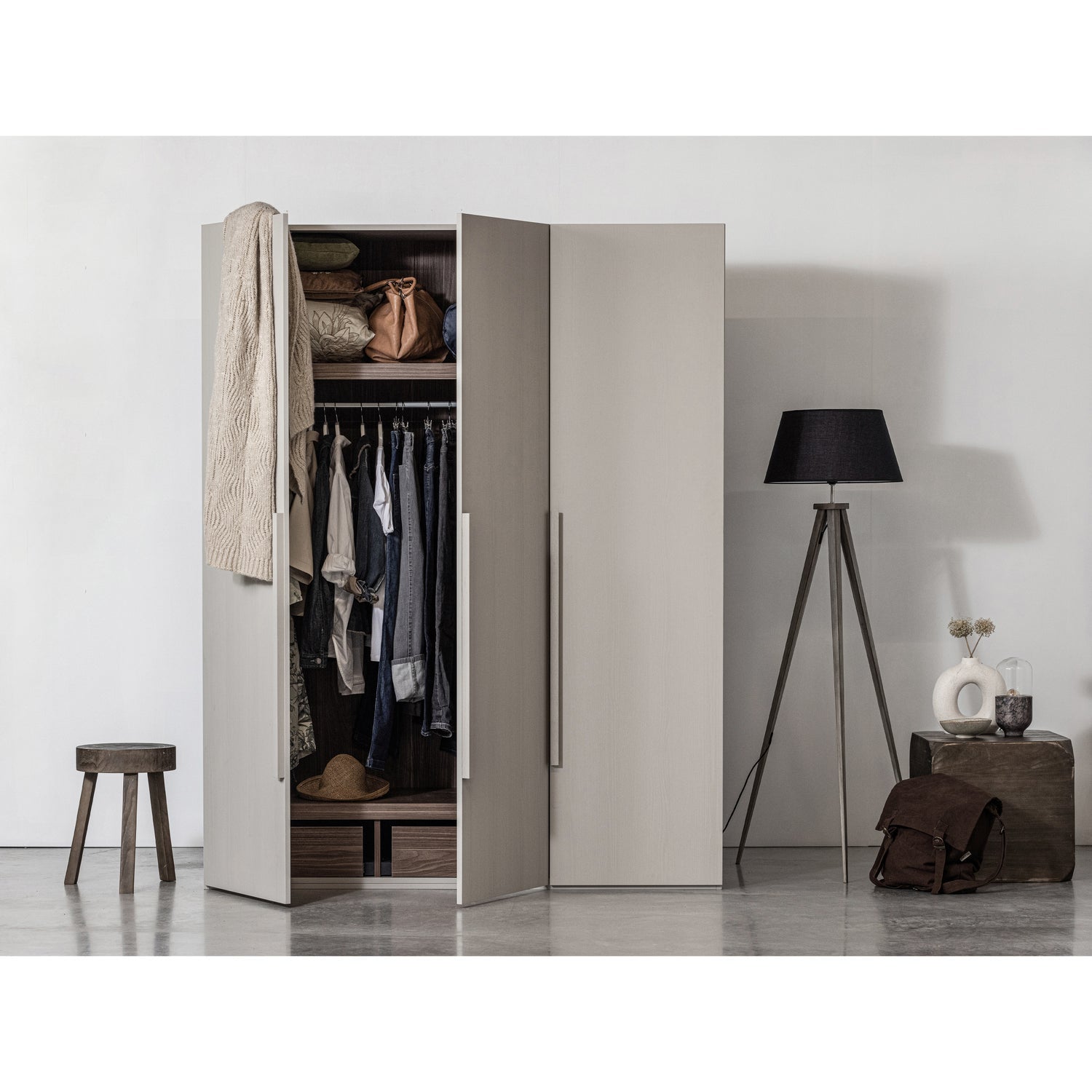 Rens armadio 3 ante maniglia lunga noce/grigio ciottolo
