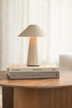 Lampada da tavolo portatile Cannes IP44