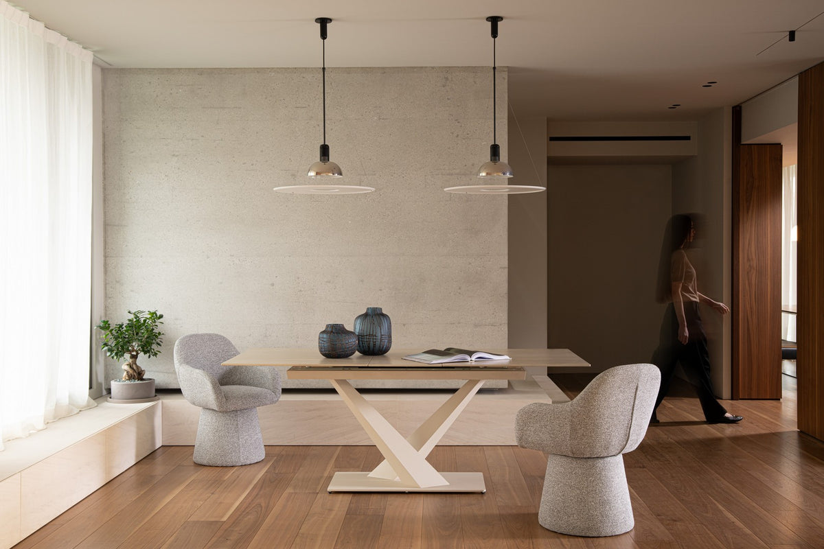 Tavolo allungabile in gres porcellanato effetto marmo 160-200x90 cm