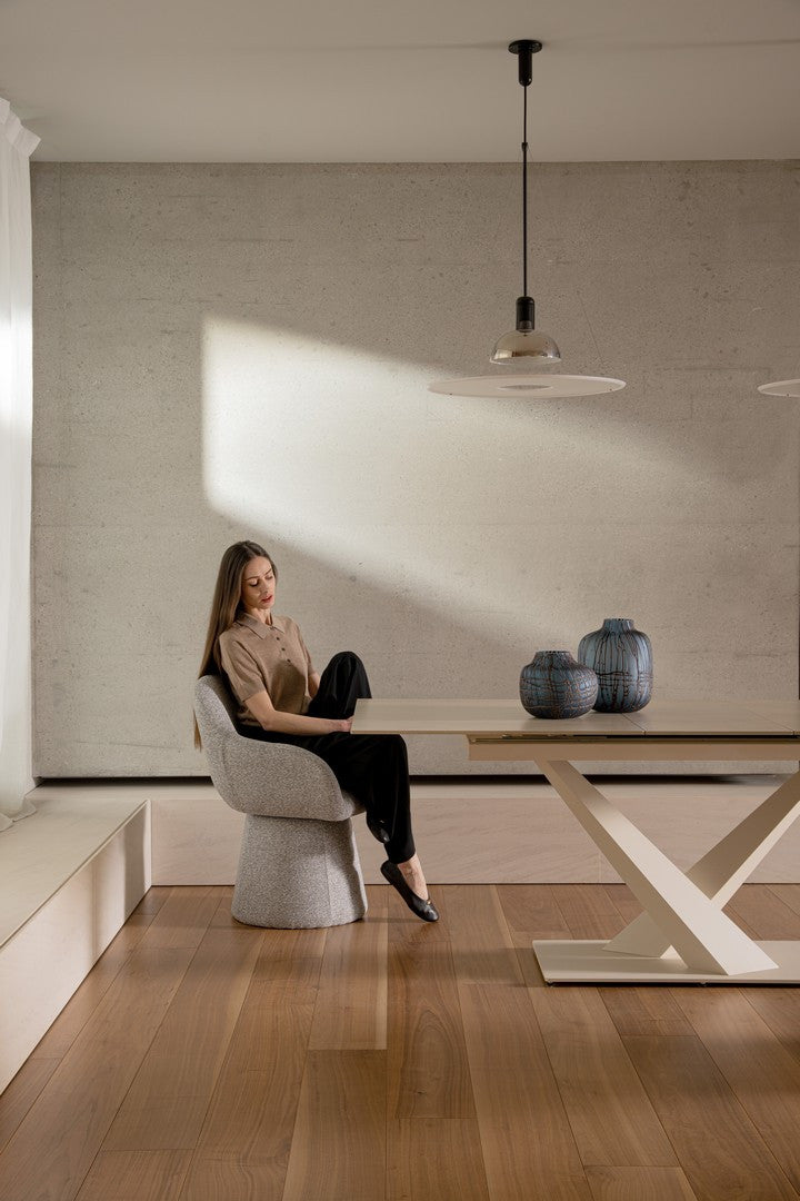 Tavolo allungabile in gres porcellanato effetto marmo 160-200x90 cm