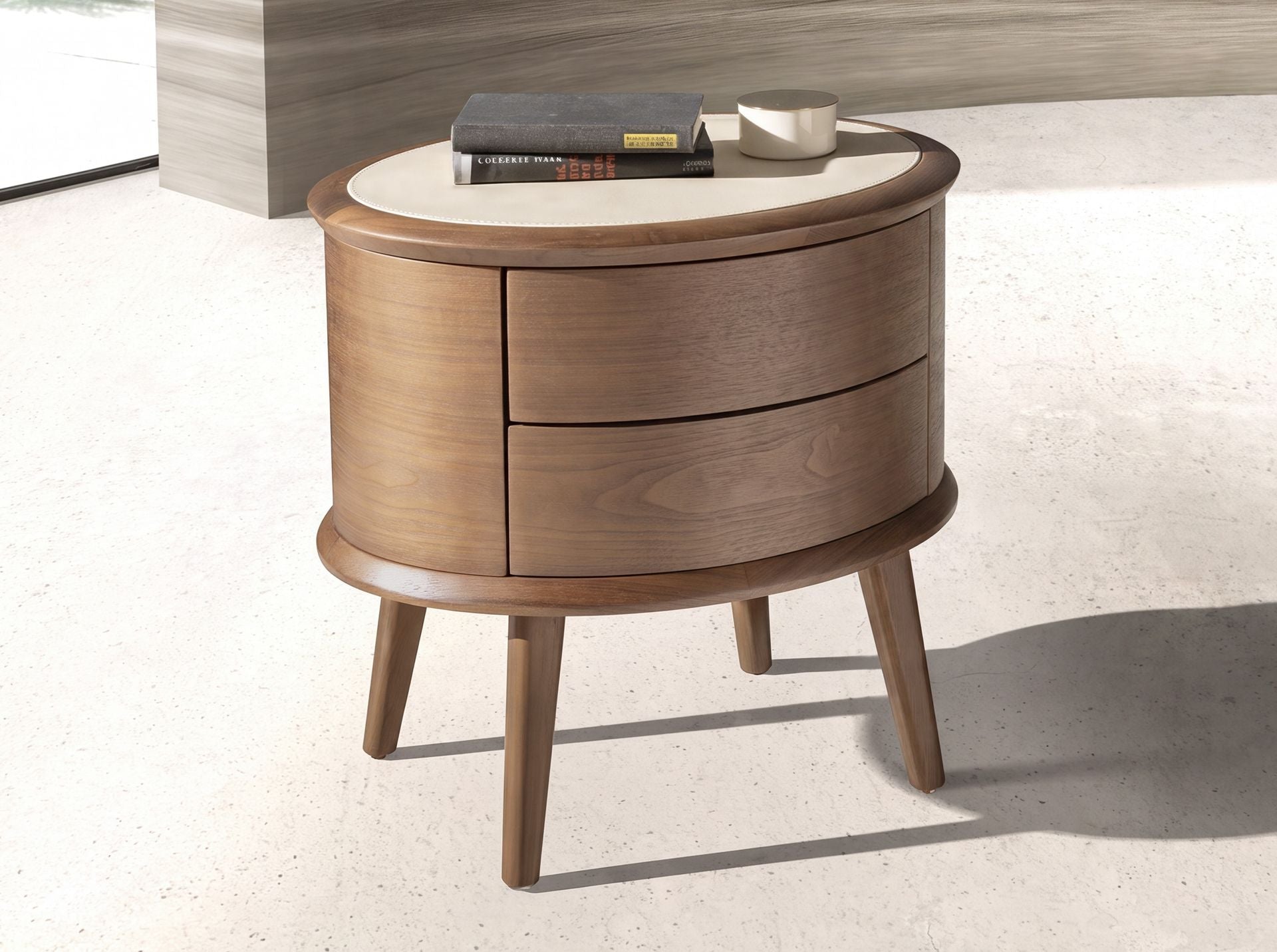 Comodino in noce con piano in pelle color crema