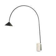 Lampada da terra in acciaio nero con base in marmo porcellanato