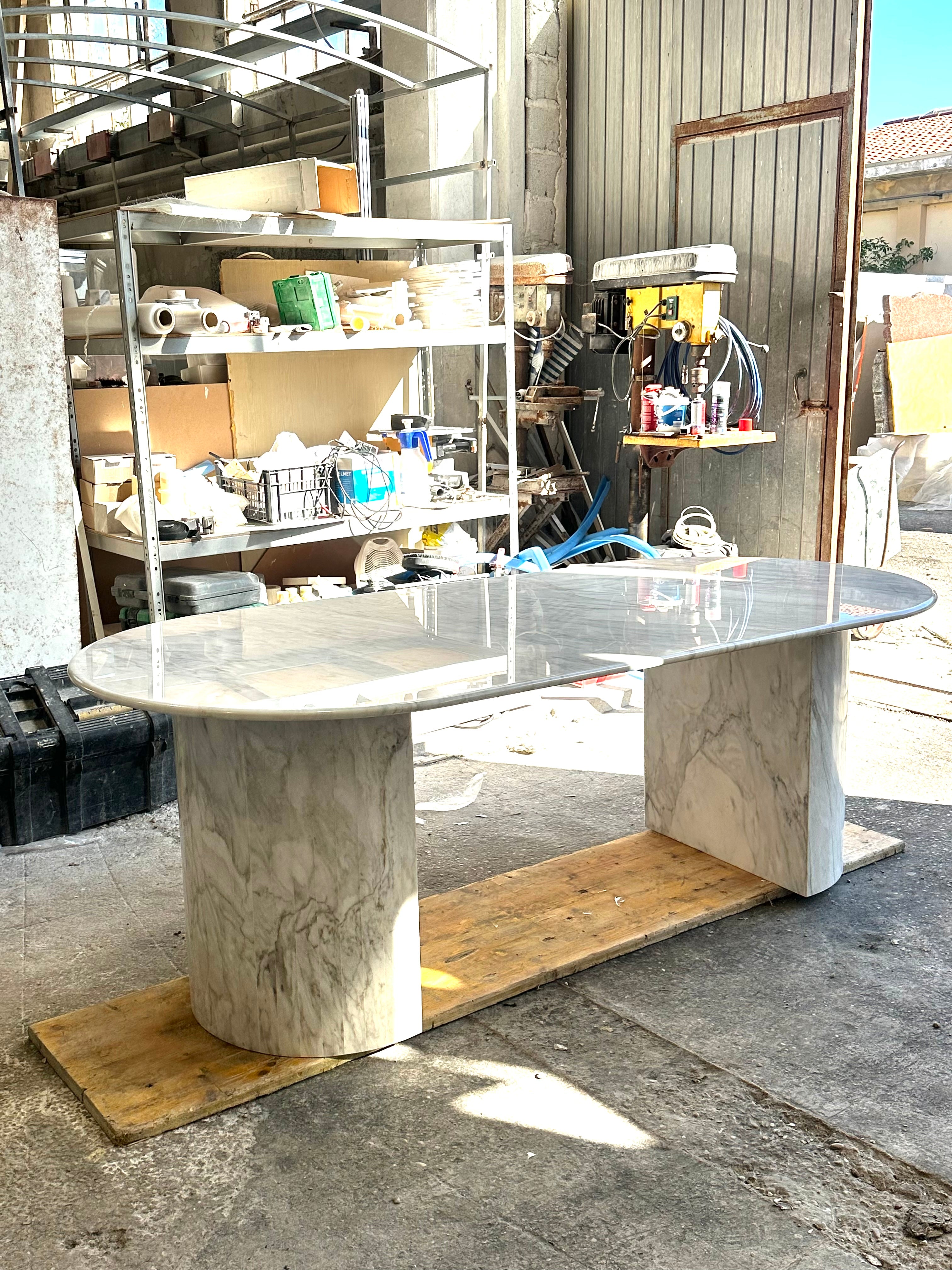 Tavolo da pranzo ETERNO in marmo Calacatta vena Oro 220x100 h75 by Etèream - 100% Made in Italy