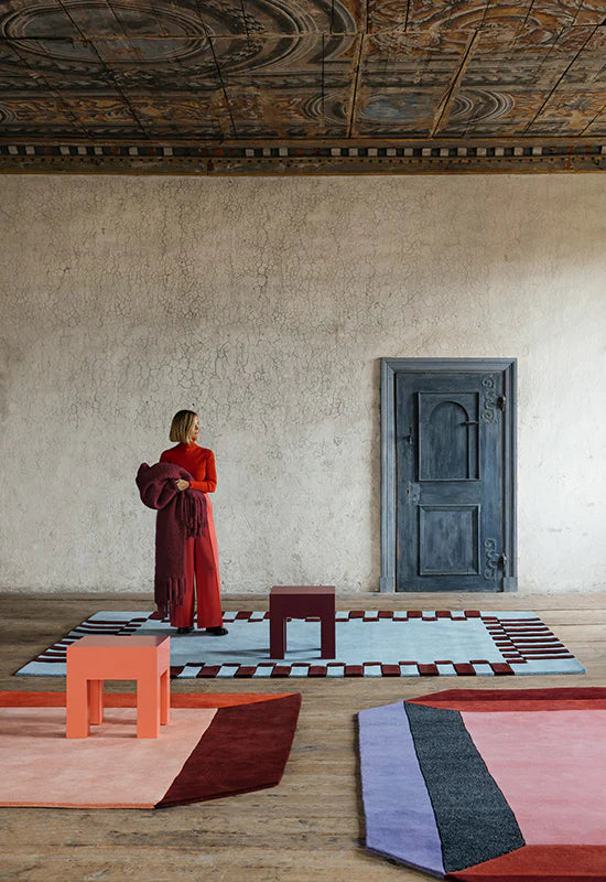 Tappeto Teklan Frame  Wool Rug - Mullberry Sky