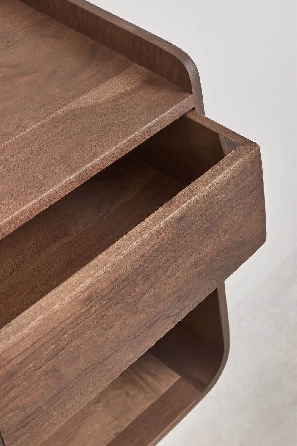 Berigem - Comodino quadrato 35x35 cm in legno di acacia