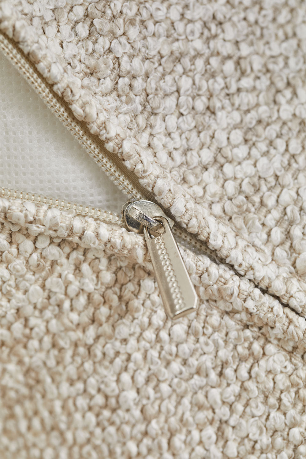 Divano angolare componibile Cardea 2 pezzi con chaise longue destra o sinistra e pouf imbottito - Sfoderabile Bouclè beige Crema