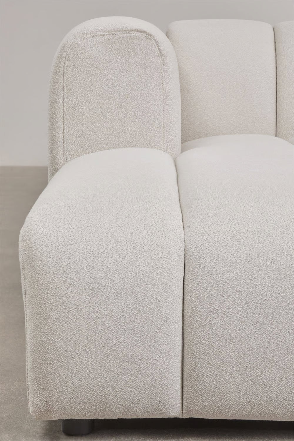 Divano modulare chaise longue sinistro a 3 pezzi in tessuto bouclé Eliot 315x170