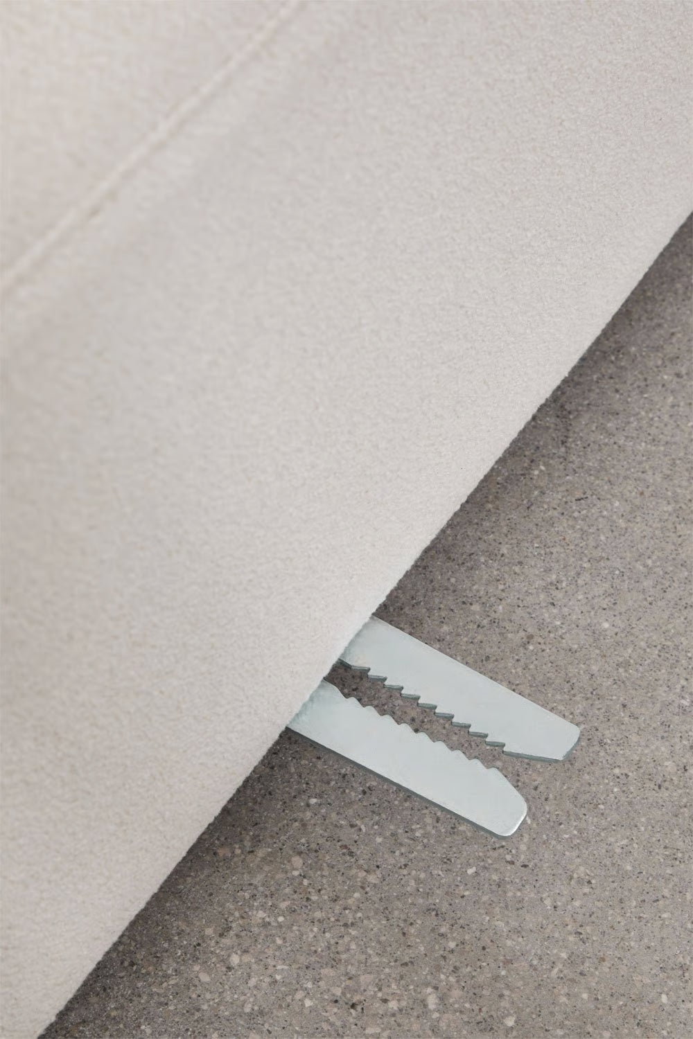 Divano modulare chaise longue sinistro a 3 pezzi in tessuto bouclé Eliot 315x170