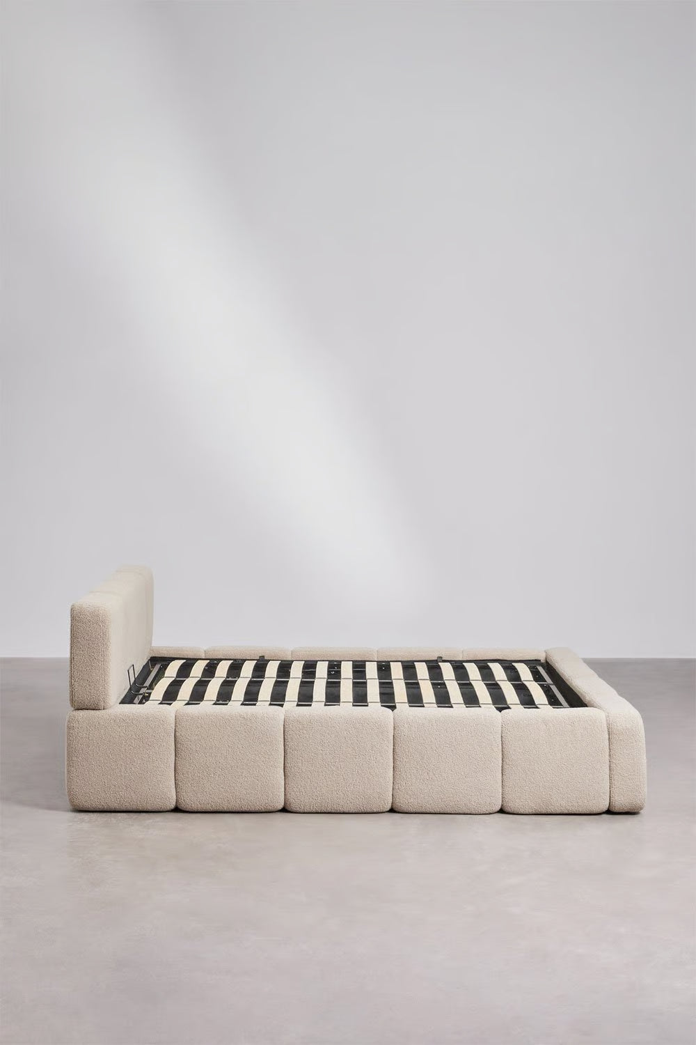 Letto con contenitore imbottito Jolcem