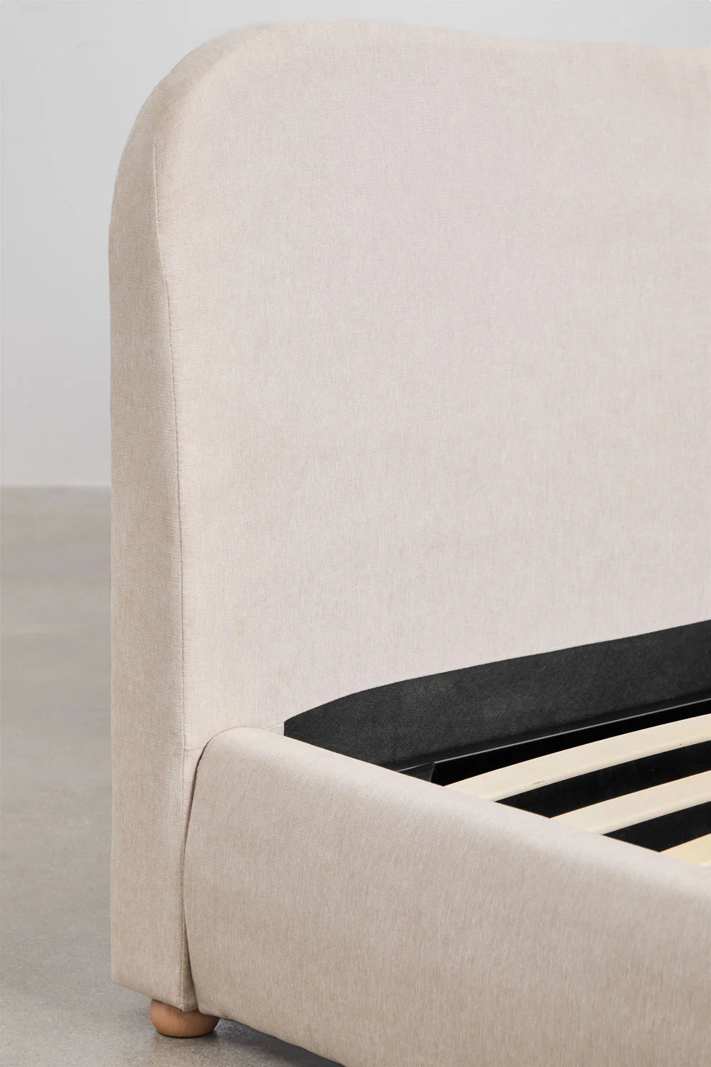 Letto con contenitore imbottito Winselet tessuto beige crema