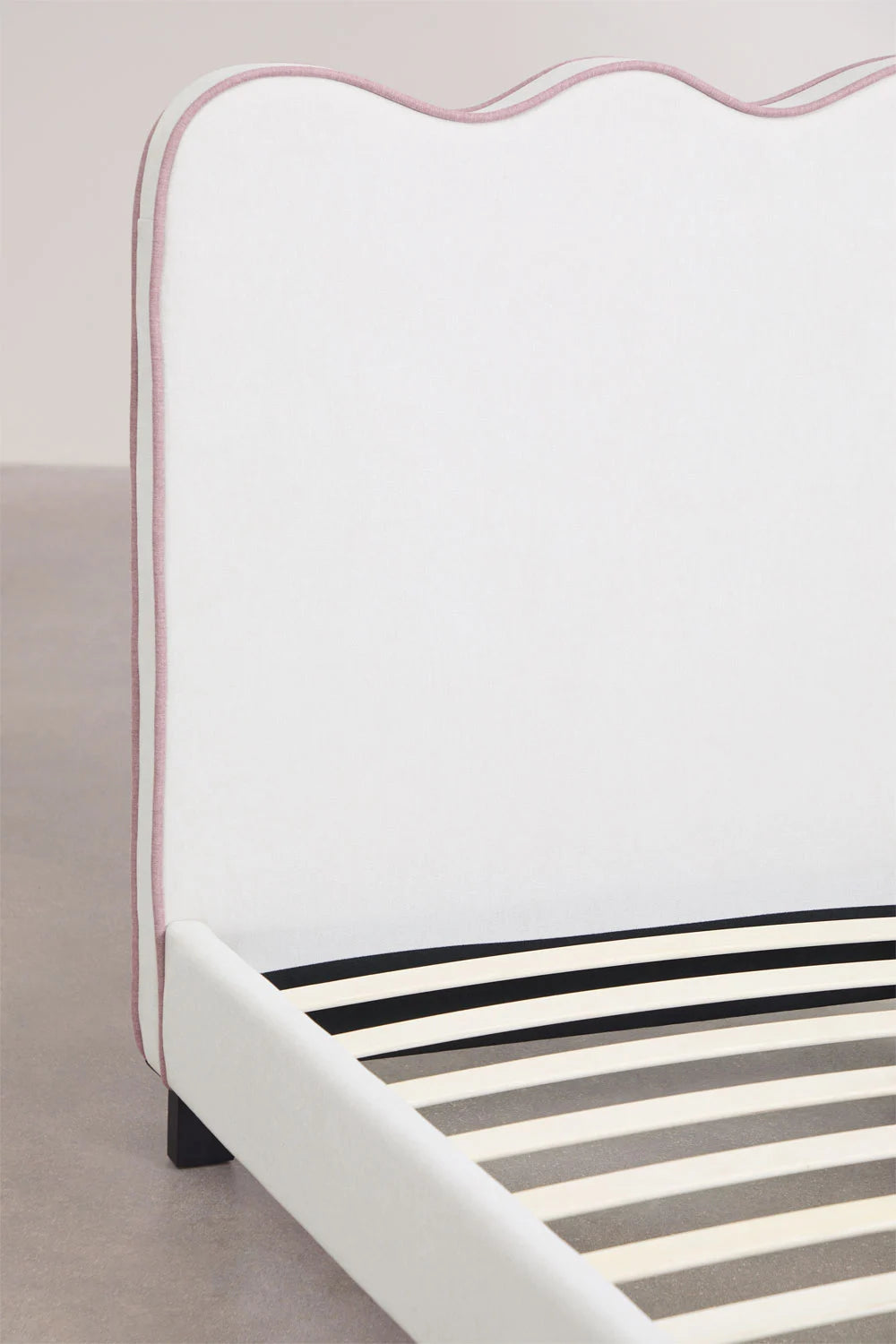 Letto imbottito Zivon