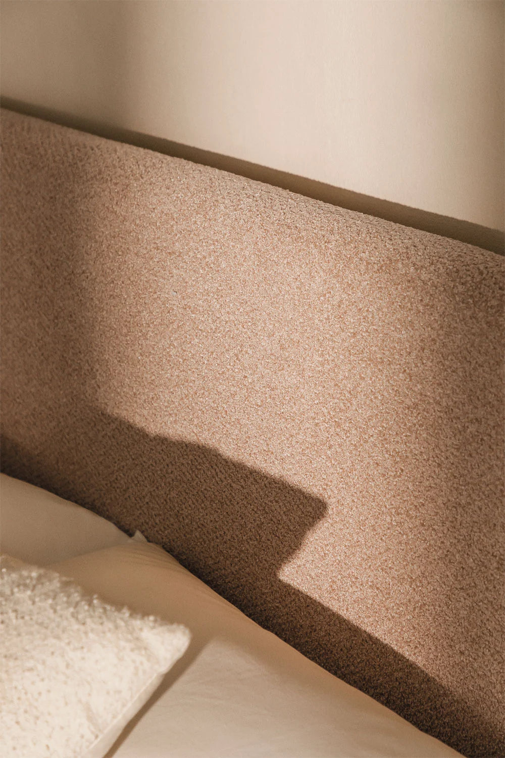 Brunel - Letto in tessuto bouclé