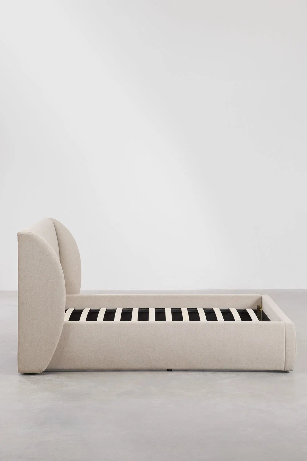 Letto in tessuto Cabargi