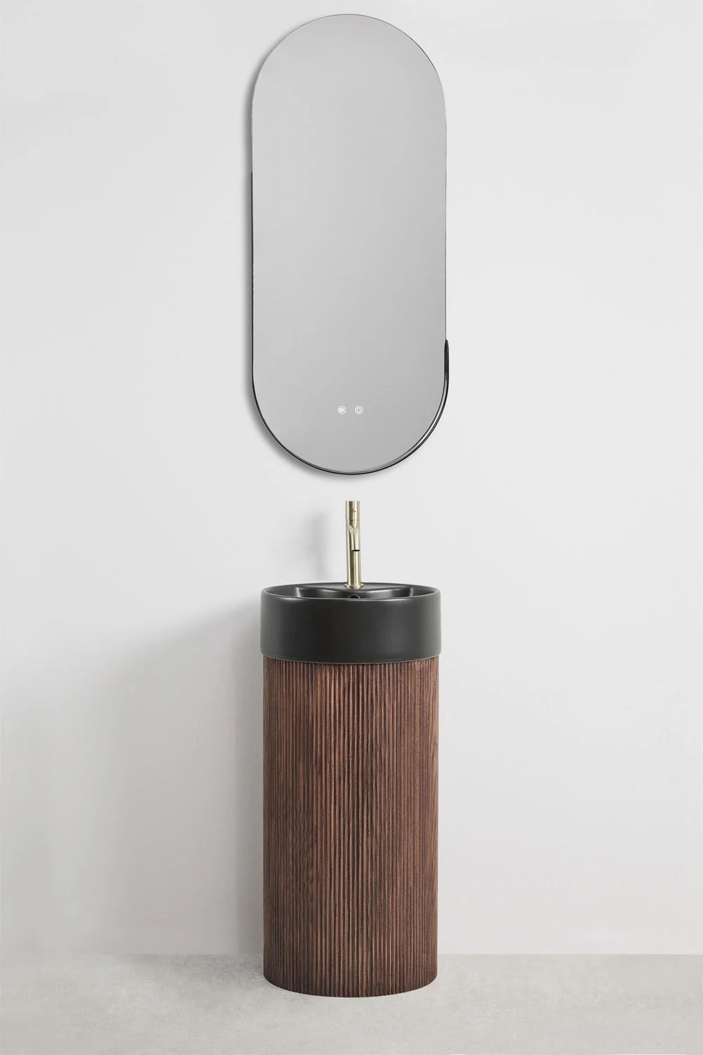 Set mobili da bagno in legno con lavabo in ceramica Maude integrato