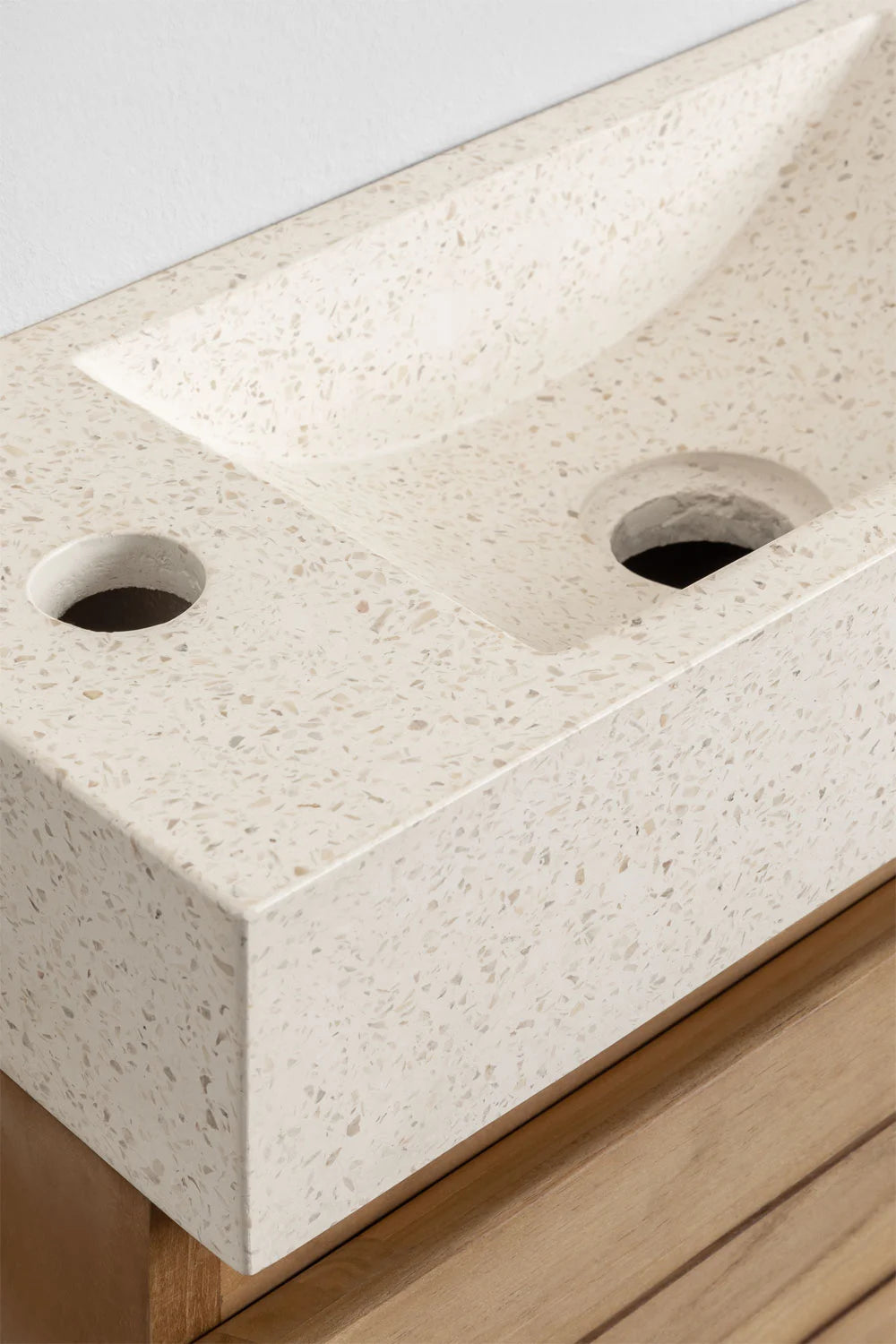 Set Arredo Bagno in Legno Teak con Lavabo Integrato in Cemento Napier