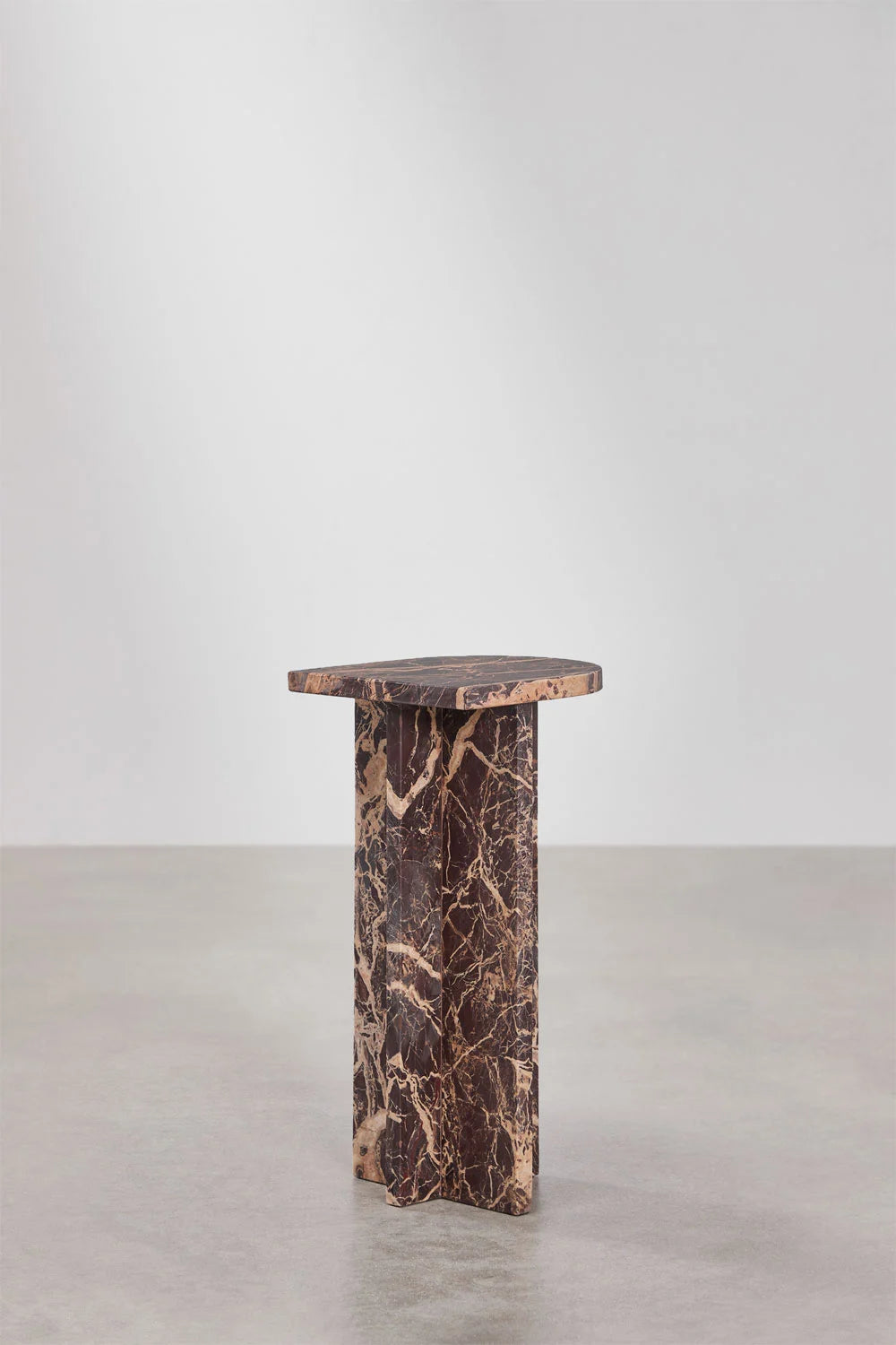 Tavolino laterale in pietra naturale Corwel