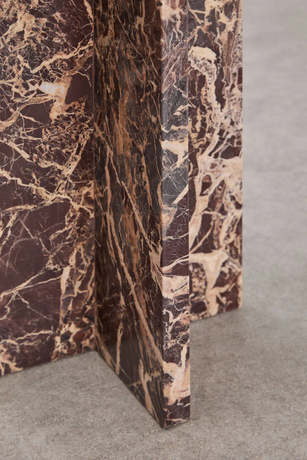 Tavolino laterale in pietra naturale Corwel