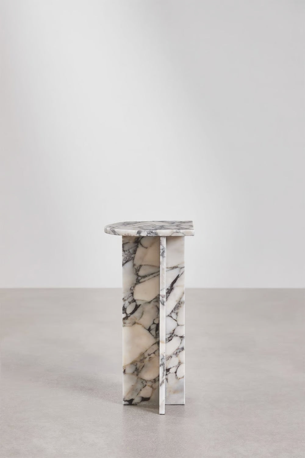 Tavolino laterale in pietra naturale Corwel effetto marmo calacatta viola