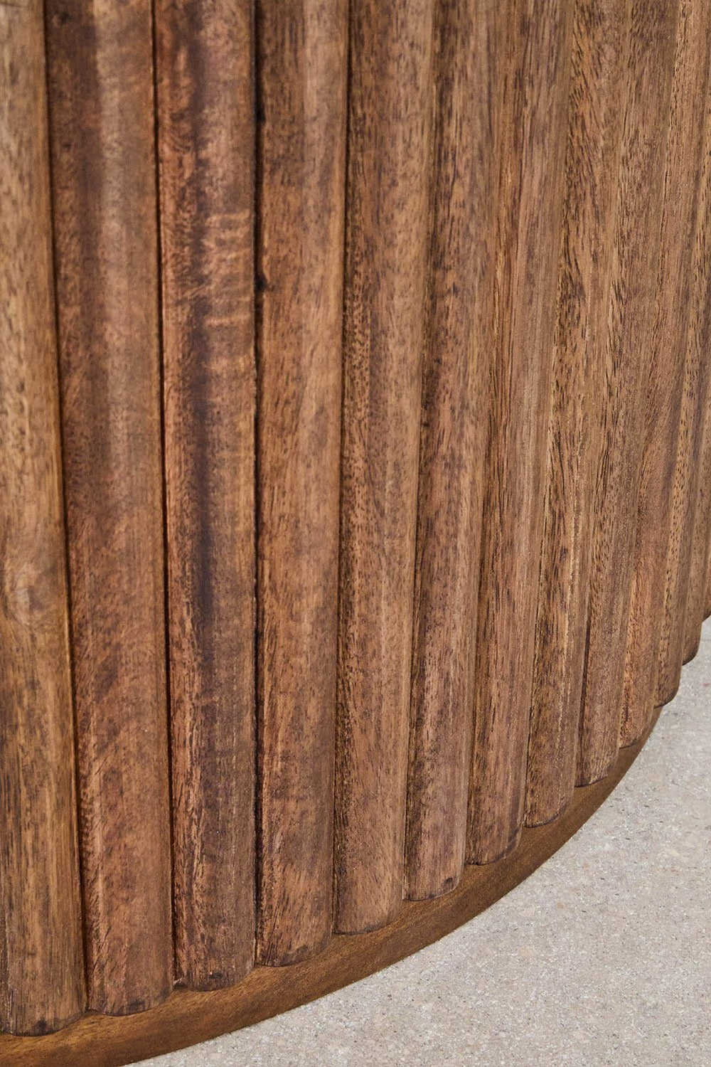 Giselda - Tavolo da pranzo rotondo in pietra naturale e legno di mango Ø100 Ø120 Ø140