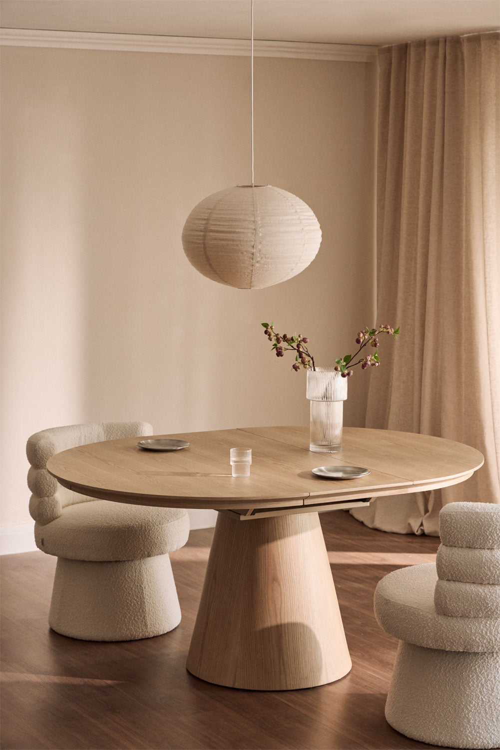 Montana - Tavolo da pranzo rotondo allungabile 120-160 cm in impiallacciatura di rovere