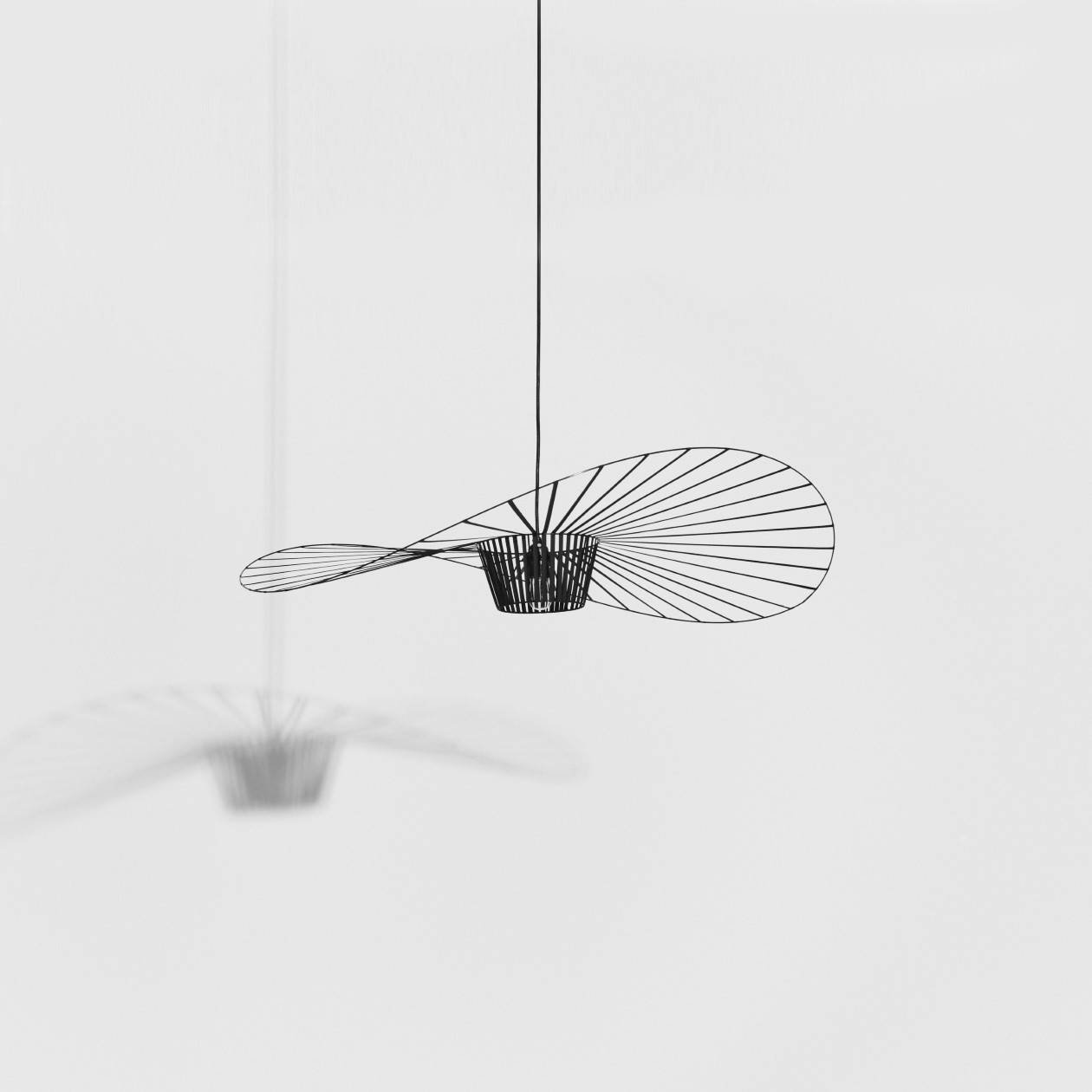 Lampada a sospensione VERTIGO small 110cm Nero - by Petite Friture